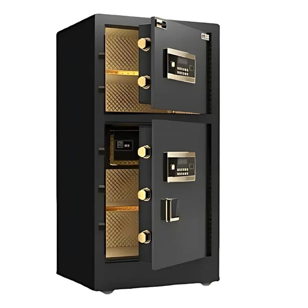 Vedere uși deschise — compartimente cu interior gold